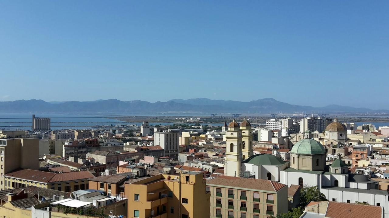 Al Castello Apartment Cagliari Exterior photo